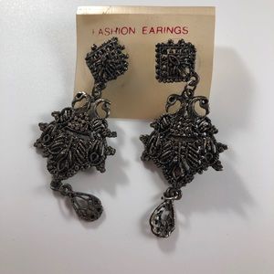 NWOT Silver Vintage Boho Fashion Earrings